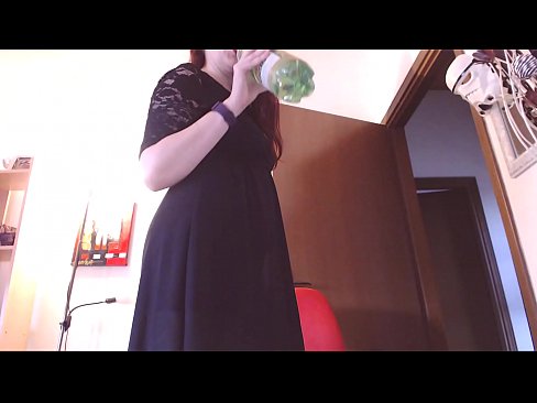 ❤️ Mae caethwas ymostyngol sy'n caru panties budr a melys yn cael ei orfodi i fastyrbio ar ôl gwylio'r fideo hwn! ☑Just porn wrthon ni ❌️